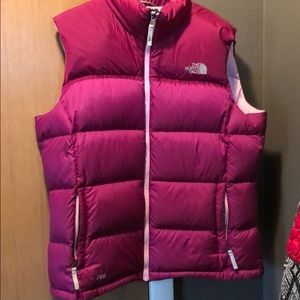 The North Face Nuptse 700 Vest